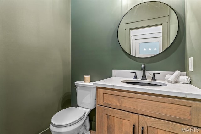 10028 Debbie Pl, Bonne Terre, MO 63628 - half bath with toilet and vanity