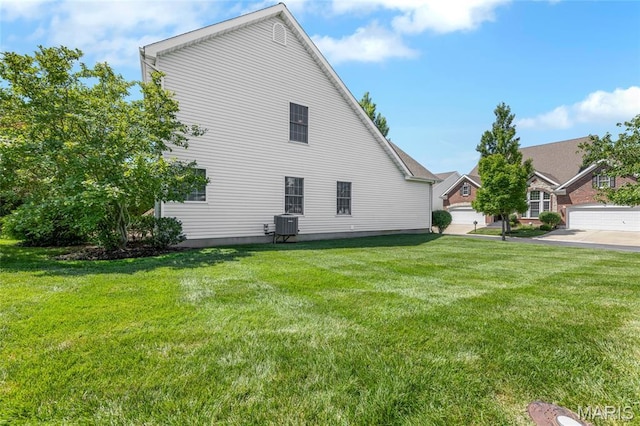 112 Wake Forest Pl, Ofallon, MO 63368 - view of property exterior featuring a lawn