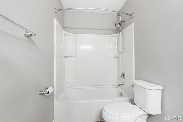 524 Pleasant Breeze Dr, Wentzville, MO 63385 - bathroom featuring toilet and tub / shower combination