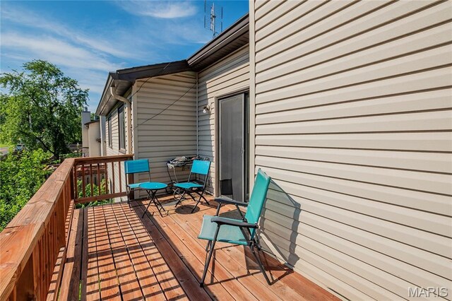 1756 Pineberry Ct, Creve Coeur Township, MO 63146 - view of wooden deck