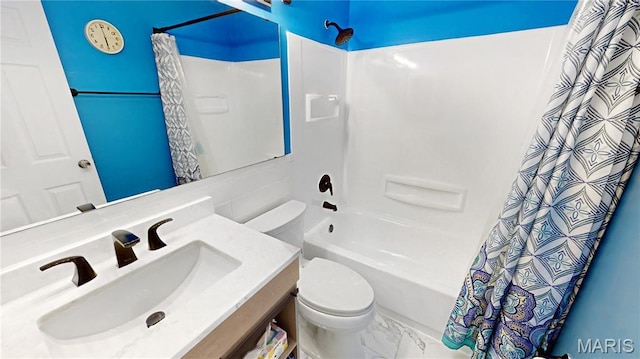 5262 Cedarstone Ct Unit D, Saint Louis, MO 63129 - full bath featuring shower / tub combo, vanity, and marble finish floors
