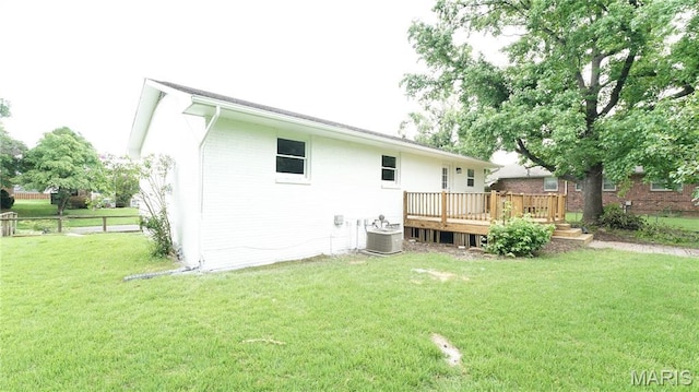 850 Cambridge Dr, Sikeston, MO 63801 - back of house featuring a deck