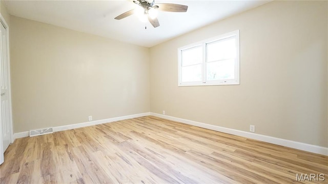 850 Cambridge Dr, Sikeston, MO 63801 - empty room featuring light wood finished floors and a ceiling fan