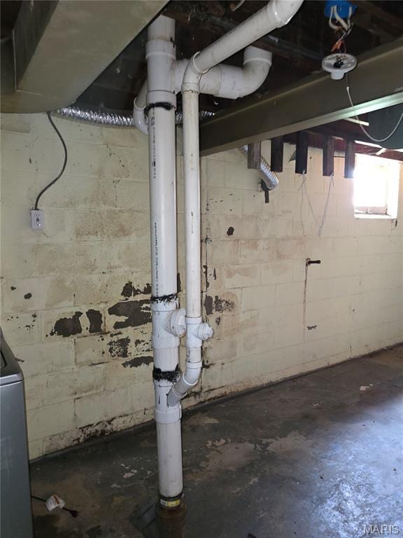 6203 Dardanella Ave, Normandy, MO 63121 - view of unfinished below grade area