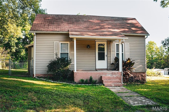 908 Birch St, Leadwood, MO 63653 - view of front facade with a porch and roof with shingles