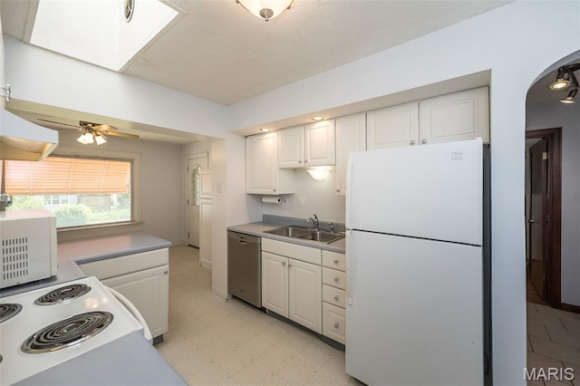 1025 Roxbury Dr, Saint Louis, MO 63125 - photo 8