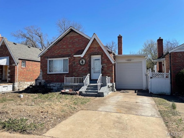 4470 Dryden Ave, Saint Louis, MO 63115 - photo 1