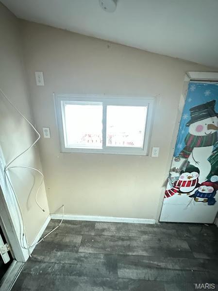 4470 Dryden Ave, Saint Louis, MO 63115 - photo 11