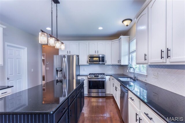 11800 Craig Manor Dr, Creve Coeur Township, MO 63146