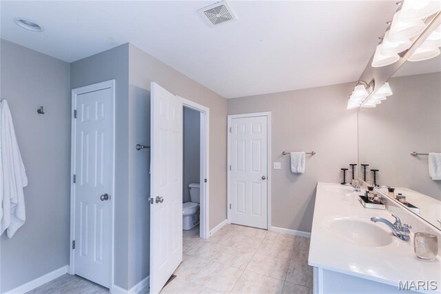 11800 Craig Manor Dr, Creve Coeur Township, MO 63146
