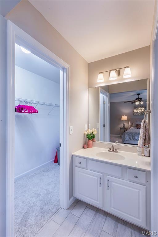 11800 Craig Manor Dr, Creve Coeur Township, MO 63146