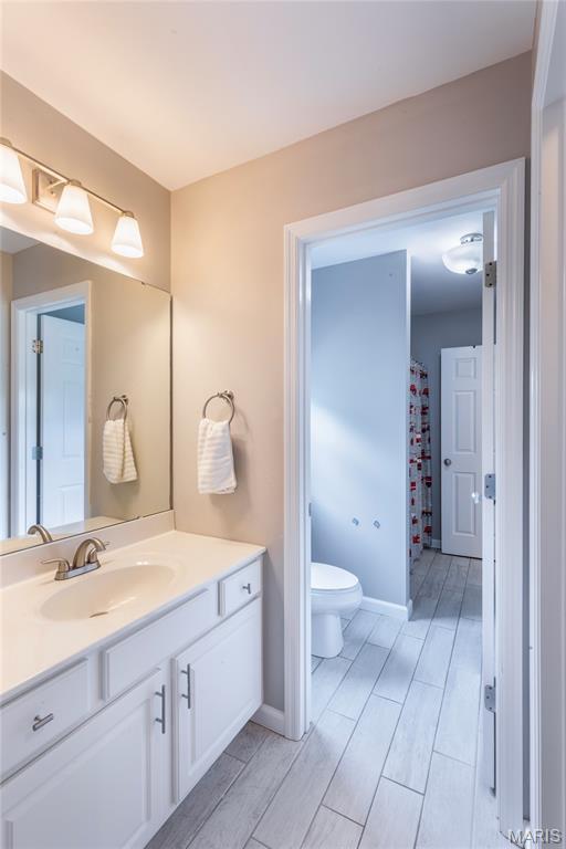 11800 Craig Manor Dr, Creve Coeur Township, MO 63146
