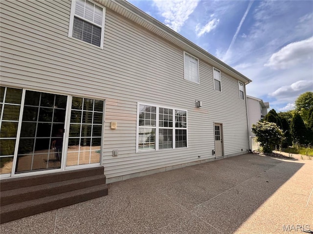 114 Cloverleaf Meadows Ct, Ofallon, MO 63366 - rear view of property with a patio