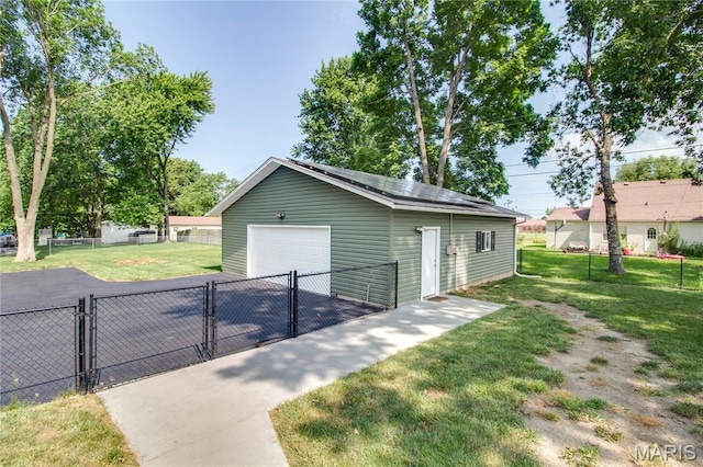 109 Hawbrook Pl, Jerseyville, IL 62052 - detached garage with a gate and asphalt driveway