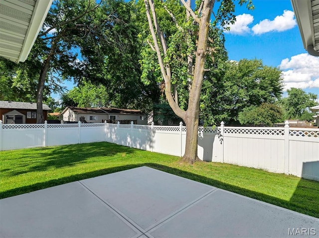 1505 Cypress Dr, Pacific, MO 63069 - fenced backyard featuring a patio