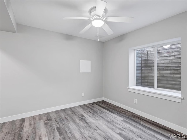 1505 Cypress Dr, Pacific, MO 63069 - unfurnished room with wood finished floors and a ceiling fan
