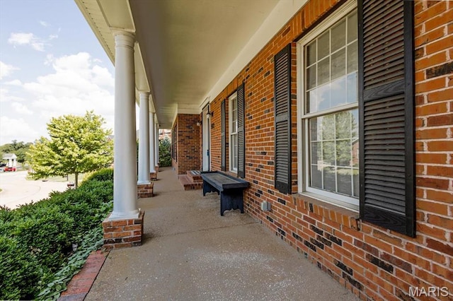 512 Overlook Terrace Ct, Eureka, MO 63025 - view of porch