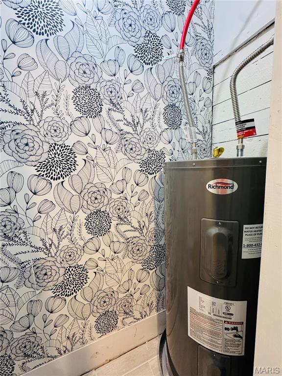 719 N 10th St, Poplar Bluff, MO 63901 - utilities with electric water heater