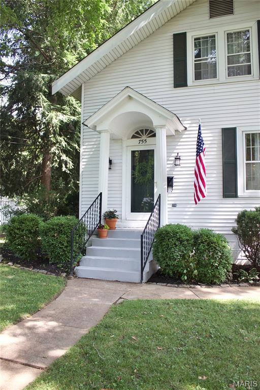 755 Catalpa Ave, Saint Louis, MO 63119 - photo 3
