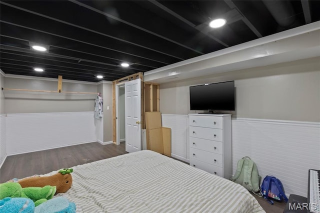 1117 Nelda Dr, Imperial, MO 63052 - bedroom featuring wood finished floors and wainscoting