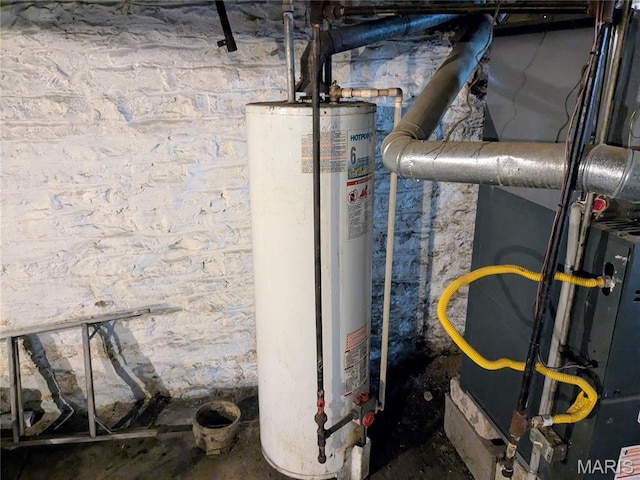 3744 Michigan Ave, Saint Louis, MO 63118 - utilities with water heater