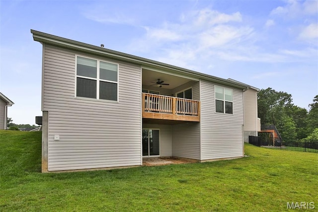 2904 Sierra View Ct, Imperial, MO 63052 - back of house featuring a balcony and ceiling fan