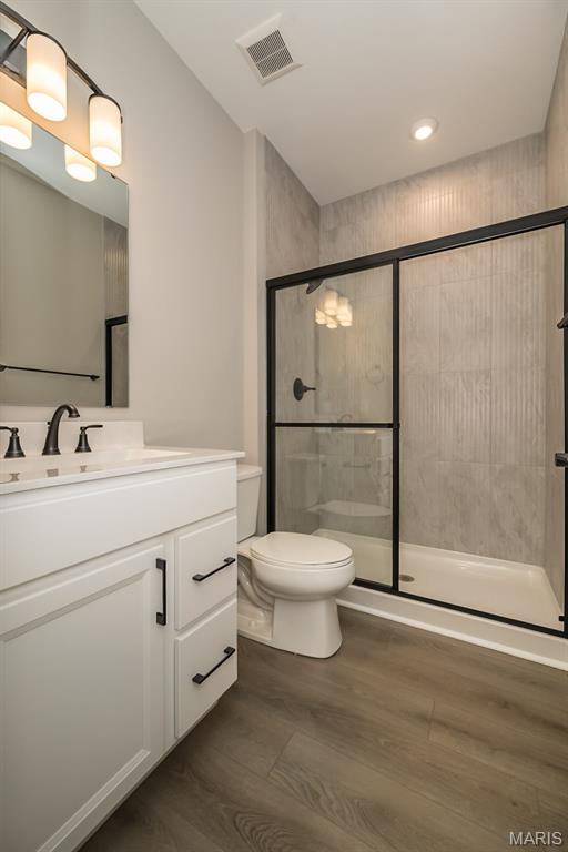 8911 Gateway Cir Unit 94-802, Richmond Heights, MO 63144 - photo 22