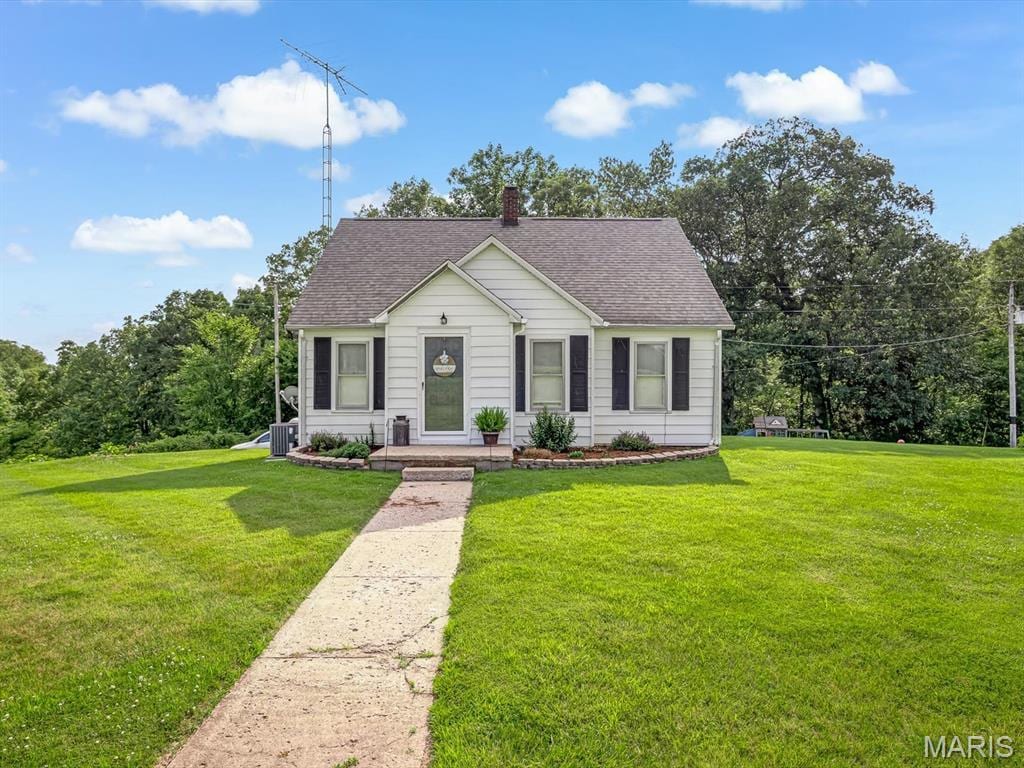 10381 Wine Hill Rd, Chester, IL 62233 - photo 1