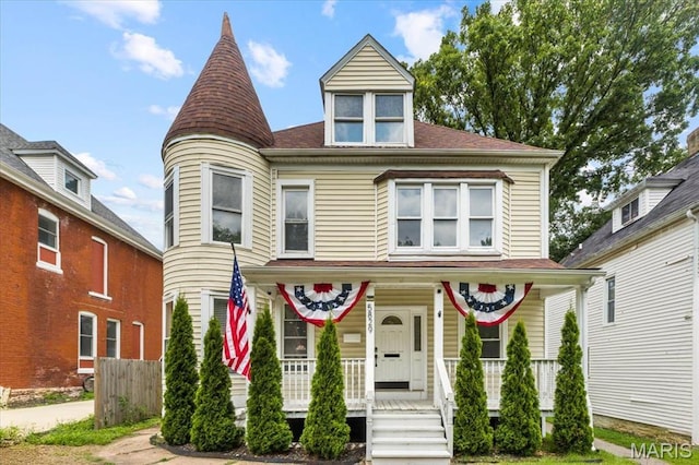 5829 Bartmer Ave, Saint Louis, MO 63112 - view of front of house with covered porch