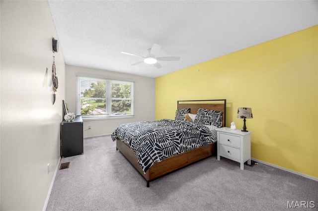 12182 Royal Valley Dr, Creve Coeur, MO 63141