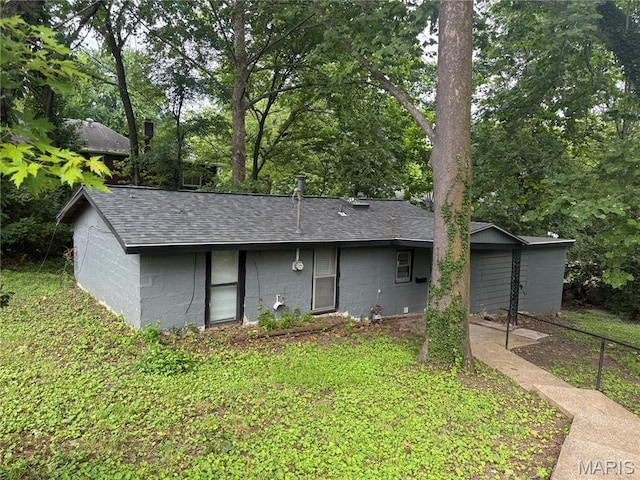 8803 Corwin Dr, Saint Louis, MO 63136 - photo 1