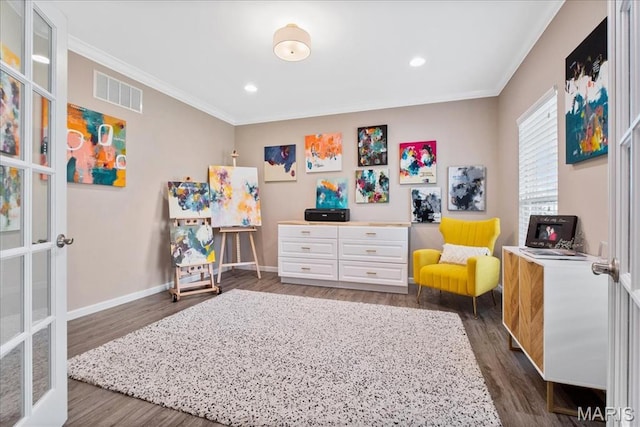2385 Chemin Ave, Saint Charles, MO 63301 - sitting room with crown molding, dark wood-style flooring, and recessed lighting