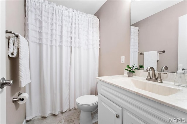 2385 Chemin Ave, Saint Charles, MO 63301 - full bath featuring vanity, tile patterned flooring, and curtained shower