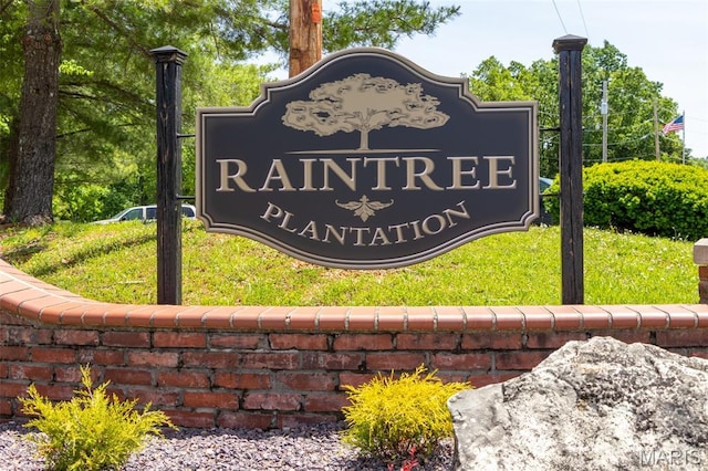 10201 Lake Hill Trl, Hillsboro, MO 63050