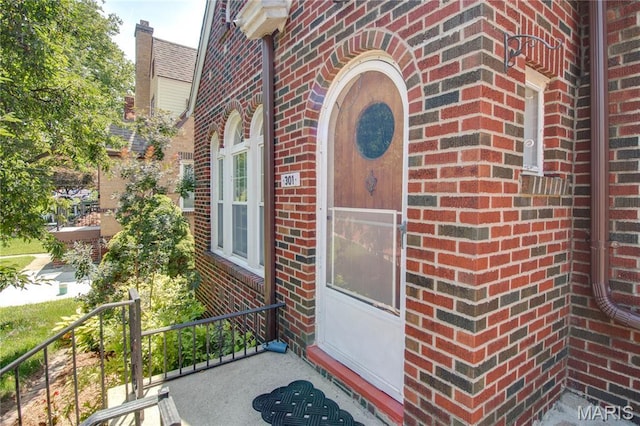 301 E 7th St, Alton, IL 62002 - entrance to property featuring brick siding