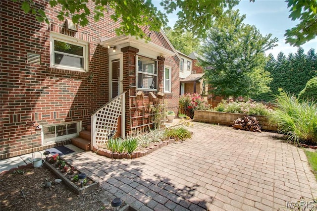 301 E 7th St, Alton, IL 62002 - view of patio / terrace