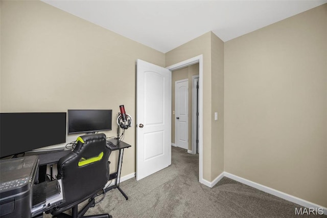 33 Kingspointe Dr, Saint Peters, MO 63376 - carpeted office with baseboards