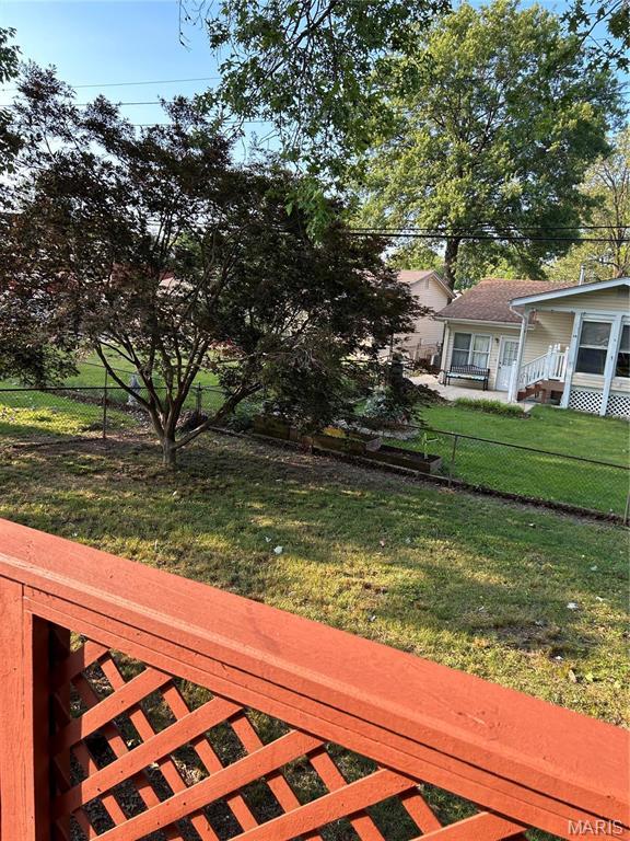 4119 Cornus Dr, Saint Louis, MO 63125 - photo 25