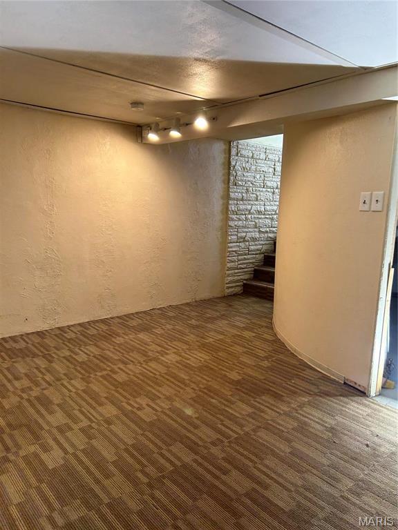 4119 Cornus Dr, Saint Louis, MO 63125 - photo 30