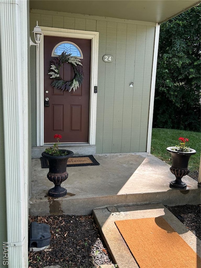 24 Lantern Ln, Lake St Louis, MO 63367 - property entrance