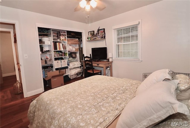 110 S Bend Rd, Lebanon, MO 65536 - bedroom featuring wood finished floors and baseboards