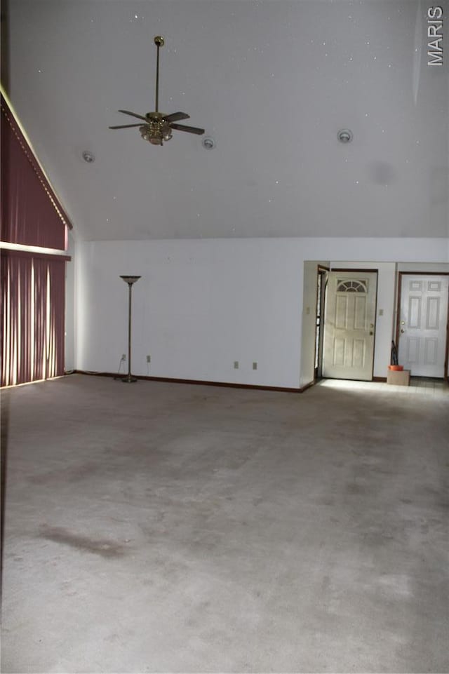 904 Keith St, Kennett, MO 63857 - garage featuring ceiling fan