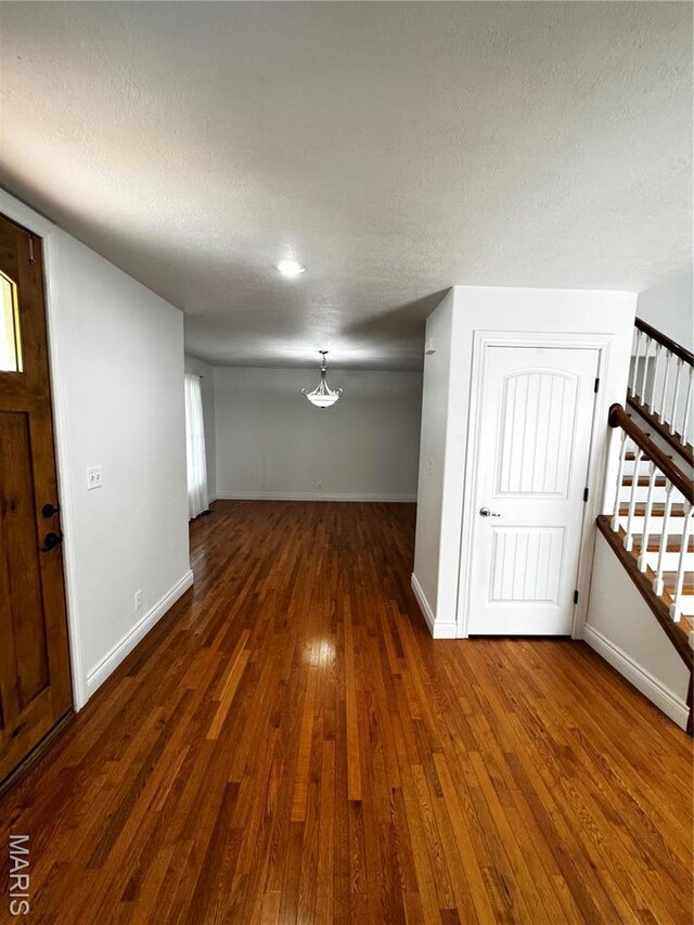 100 Walnut Ct, Saint Robert, MO 65584 - photo 4