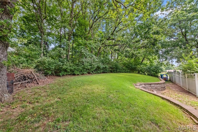 1745 Woodwind Dr, Imperial, MO 63052 - view of yard