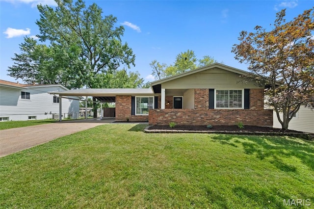 2556 Wesglen Estates Dr, Maryland Heights, MO 63043 - photo 1
