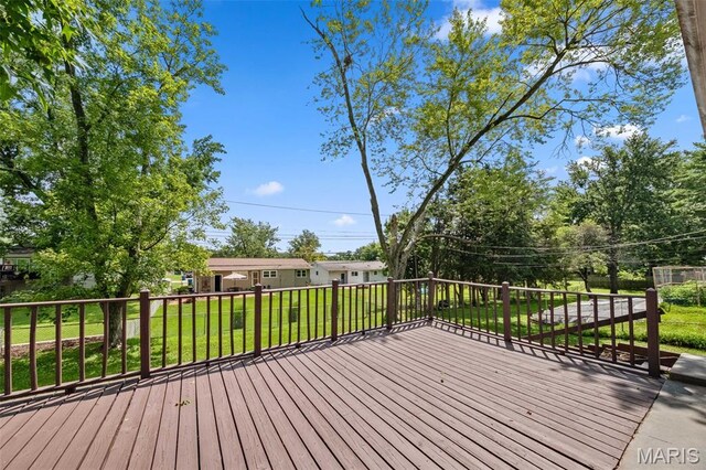 2556 Wesglen Estates Dr, Maryland Heights, MO 63043 - photo 18
