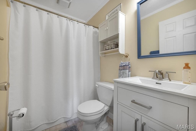 7 Mcclay Village Cir, Saint Peters, MO 63376 - full bath with ornamental molding and vanity