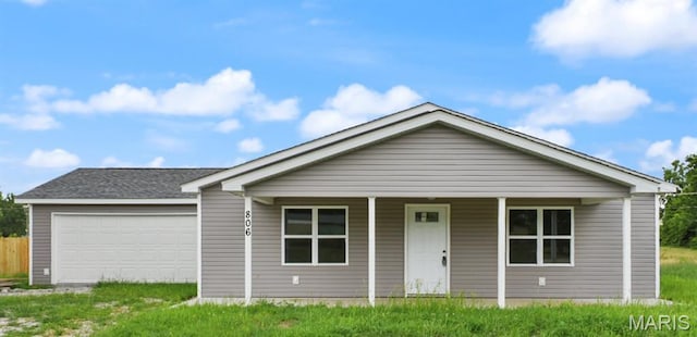 806 E Dover St, Monroe City, MO 63456 - photo 1
