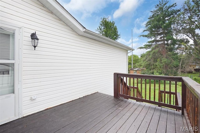 1222 W 8th St, Washington, MO 63090 - deck with a yard