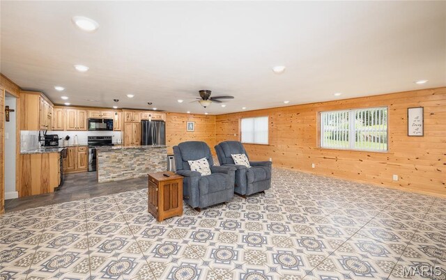 400 Broadway Ave, Leslie, MO 63056 - photo 9
